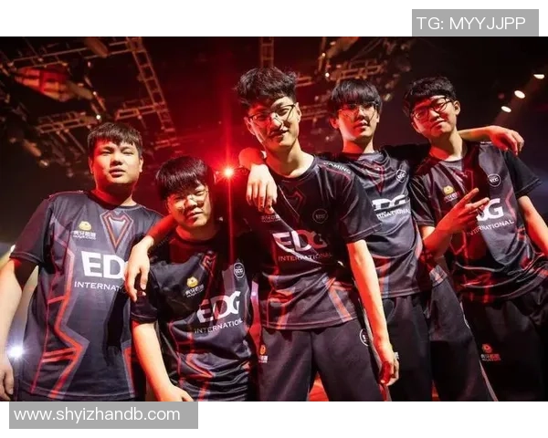 职业联赛特别报道：EDG的成长故事